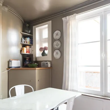 Apartment Beautiful 120m Near The Sainte-chapelle *