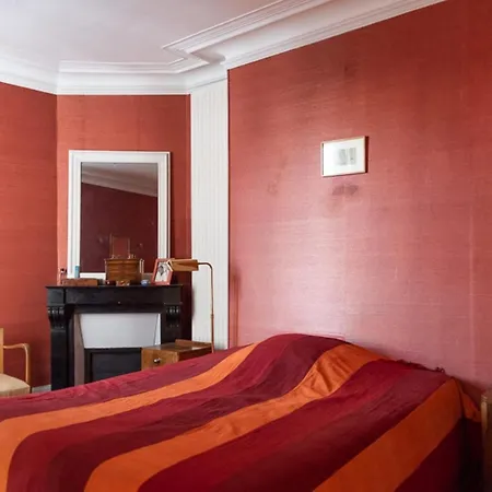 Beautiful 120m Near The Sainte-chapelle Paris